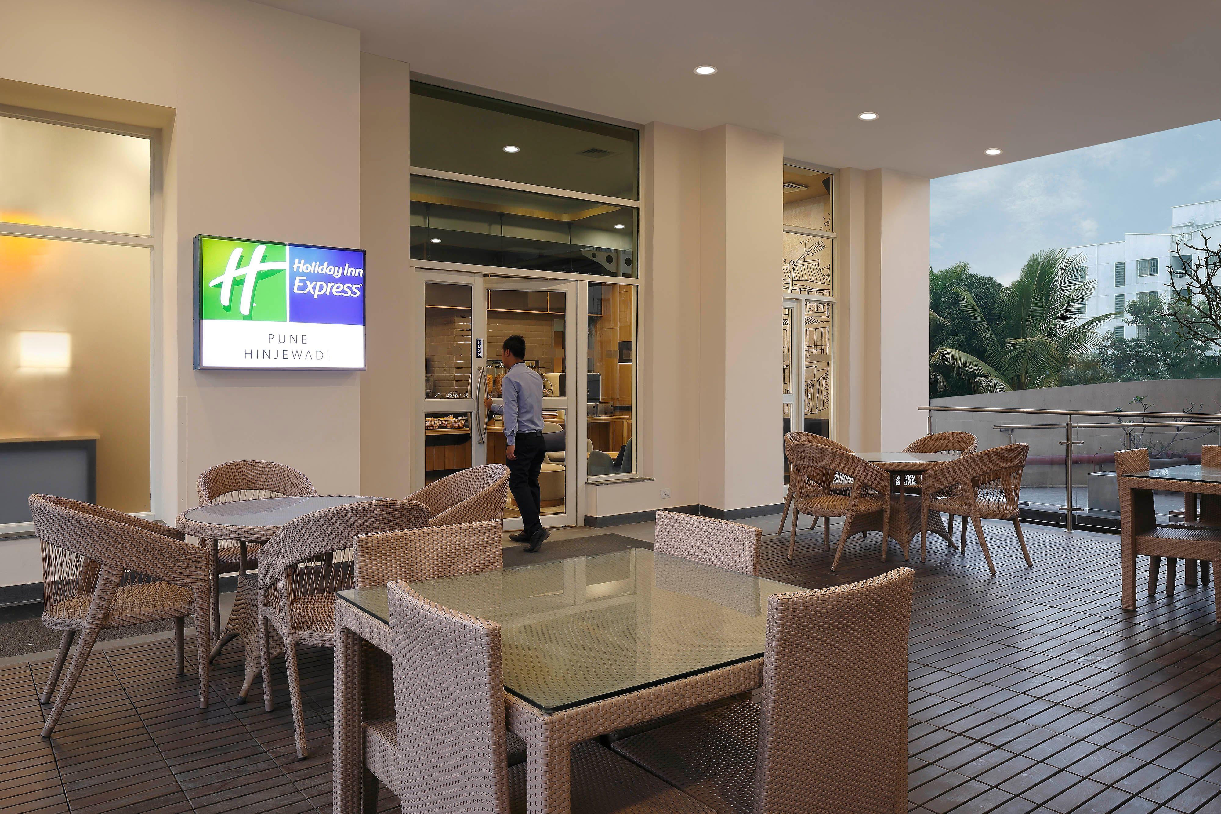 Holiday Inn Express Pune Hinjewadi By Ihg Pimpri-Chinchwad Kültér fotó
